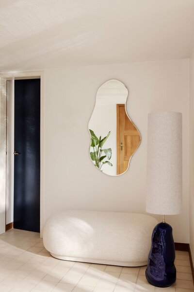 Ferm Living Zrkadlo Pond Large, brass
