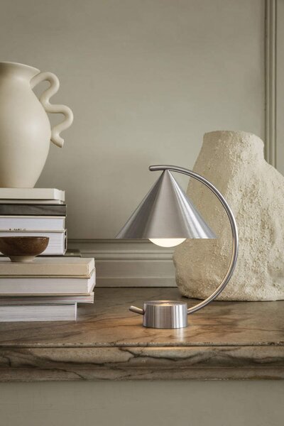 Ferm Living Prenosná lampa Meridian, brushed steel 1104264469