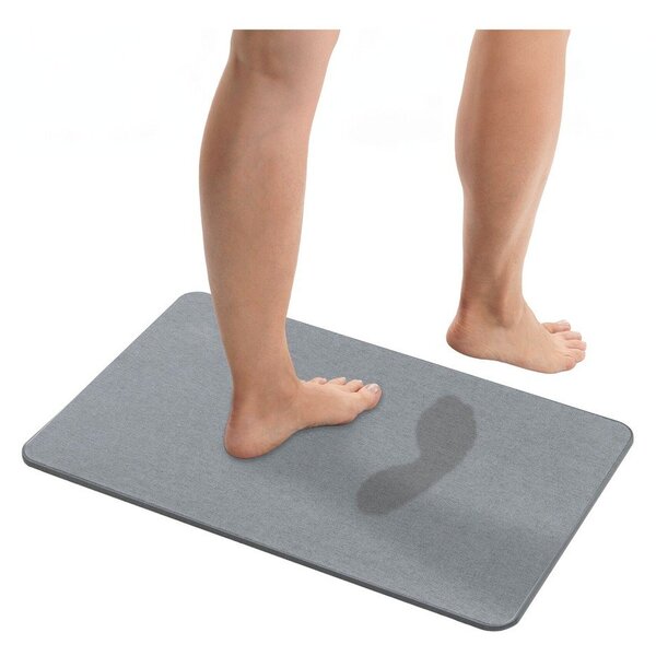 Sivá kúpeľňová predložka z kremeliny 50x80 cm Simi – Wenko