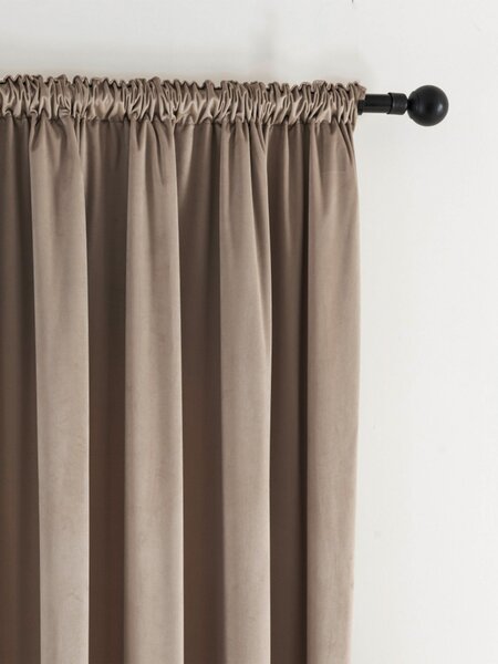 Zamatové zatemňovacie závesy Cesar cappuccino - 140 x 160 cm (2ks) - riasiaca stuha