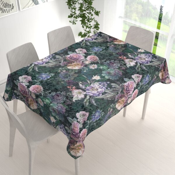 Biante Dekoračný obdĺžnikový obrus BM-010 Veľké fialové kvety na tmavo zelenom 50x100 cm