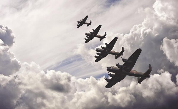 Fototapeta Bombers on the sky papier 254 x 184 cm