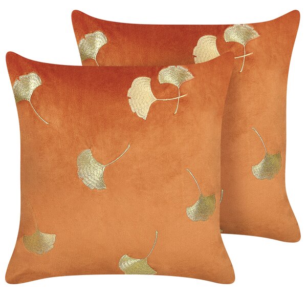 Sada 2 dekoratívnych vankúšov oranžová zlatá zamatová 45 x 45 cm potlač listov elegantný dizajn
