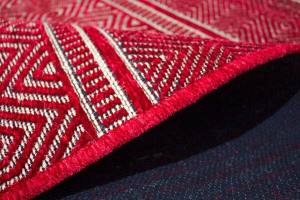 BE Koberec Saran G001 RED – červený obdĺžnikový Rozmer: 60x100 cm