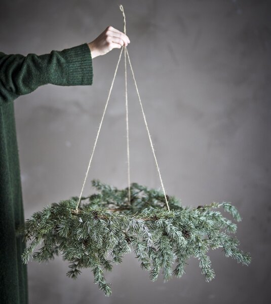 Závesný umelý veniec 70 cm