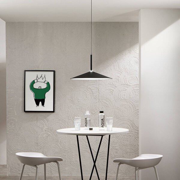 Luce Ambiente Design LED závesné svietidlo Khan, čierna, Ø 48 cm, kov,, Čierna, Obývacia izba / jedáleň, kov, Moderný, Závesné svietidlo