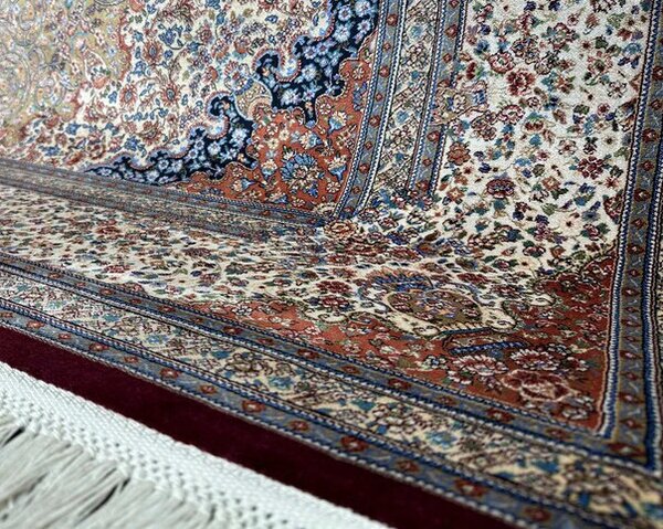 BE Koberec Anatolia Silk 32510 RED – červený obdĺžnikový Rozmer: 80x150 cm