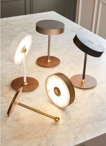Halo Design 745784-LED Stmievateľná nabíjacia lampa ON THE MOVE LED/2,5W/4000 mAh mosadz/drevo