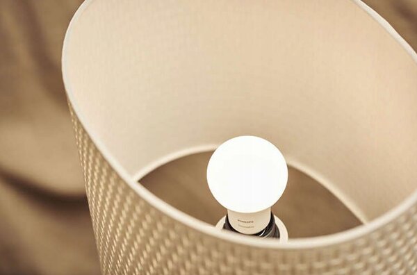 LED žiarovka E27 PHILIPS 8W 806lm 4000K - neutrálna biela