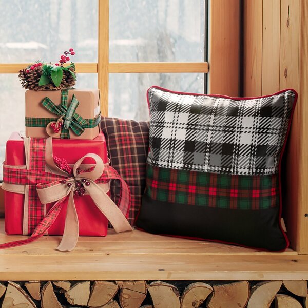 VIANOČNÁ DEKORAČNÁ OBLIEČKA NA VANKÚŠ SANTA 1KS 45X45 CM VZOROVANÁ
