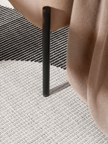 NORTHRUGS , Kusový koberec Duet Bowen 106244 Black/White kruh - na von aj na doma, 160x160 (priemer) kruh, čiernobiela, chodba / predsieň