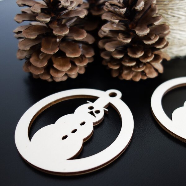 Snehuliak drevená vianočná ozdoba rozmer:79x90 mm: Prírodná preglejka - Topoľ natural 3444-22344 PR0076-Christmas decorations