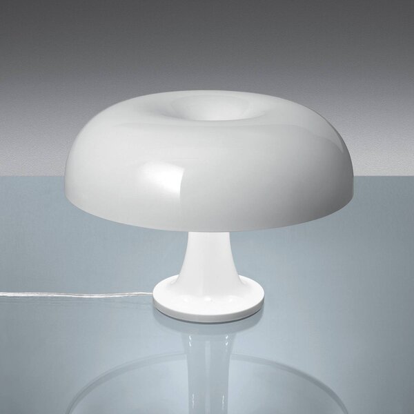 Dizajnová stolná lampa Artemide Nessino, biela, Biela / opálová, Obývacia izba / jedáleň, Plast, Dizajn, Stojacie svietidlo