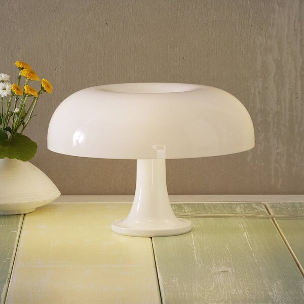 Dizajnová stolná lampa Artemide Nessino, biela, Biela / opálová, Obývacia izba / jedáleň, Plast, Dizajn, Stojacie svietidlo