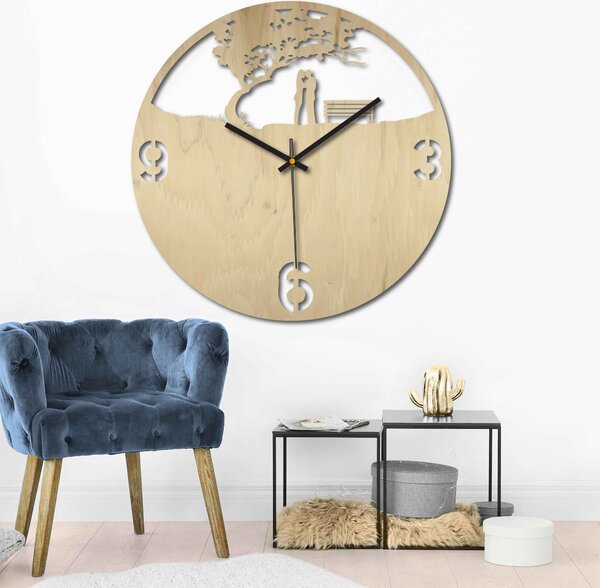 Drevené hodiny na stenu láska v parku | LOVE: Strieborné ručičky Prírodná preglejka - Topoľ natural 30 cm 4173-65035 PR0448