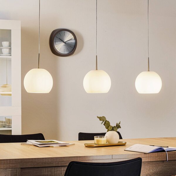 Závesná lampa Casablanca Ball, tri svetlá, Biela / opálová, Obývacia izba / jedáleň, Sklo, Dizajn