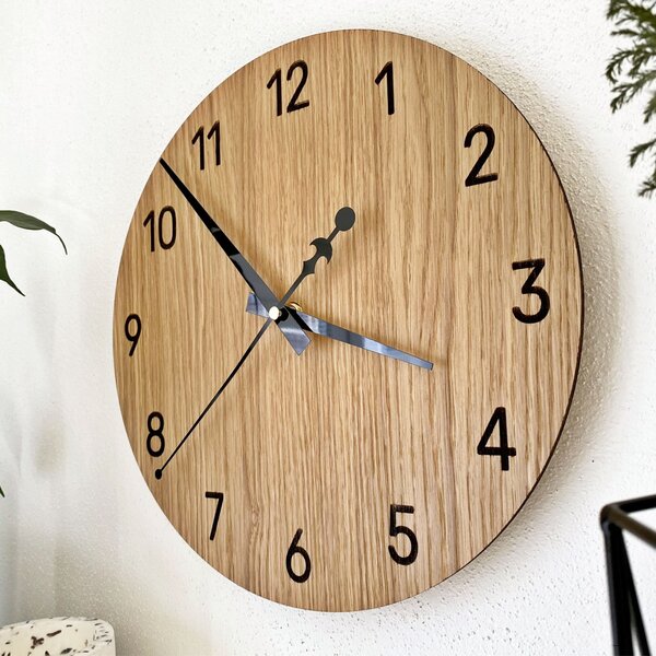 Drevené hodiny do obývačky | MOTREAL: Preglejka Dub - Natural 3041 20 cm 4376-111688 MAS002-A