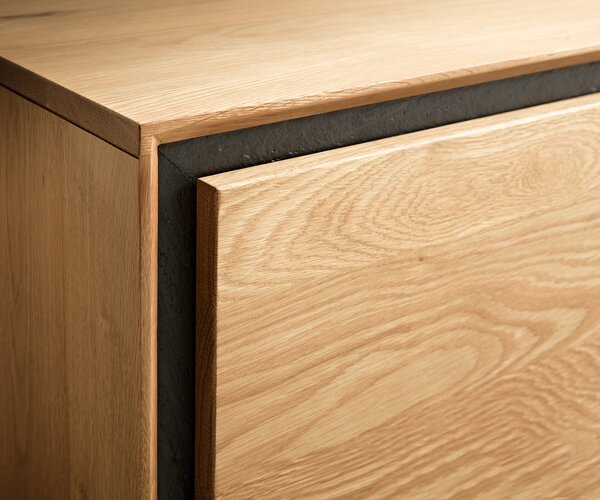 DELIFE Komoda Stonegrace 200 cm dub prírodná 4 dvierka kamenná dyha podstava v tvare V nerezová oceľ