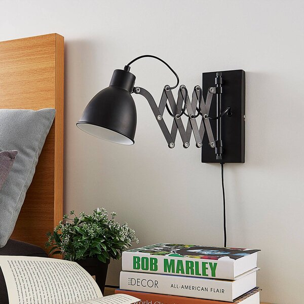 Lindby Nástenné svetlo Merle, čierne, 60 cm, lampa na čítanie, výsuvná, Čierna, Spálňa, kov, Moderný, Nástenné svietidlo