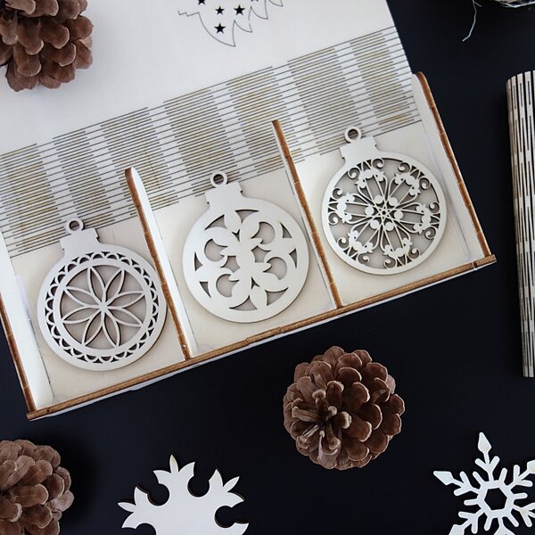 Ozdoby na vianočný stromček, 1 sada-18 kusov 3490 PR0107-Christmas decoratio HEU-