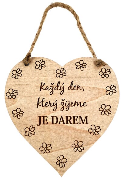 AMADEA Drevené srdce s textom Každý deň, ktorý žijeme.., masívne drevo, 16 x 15 cm