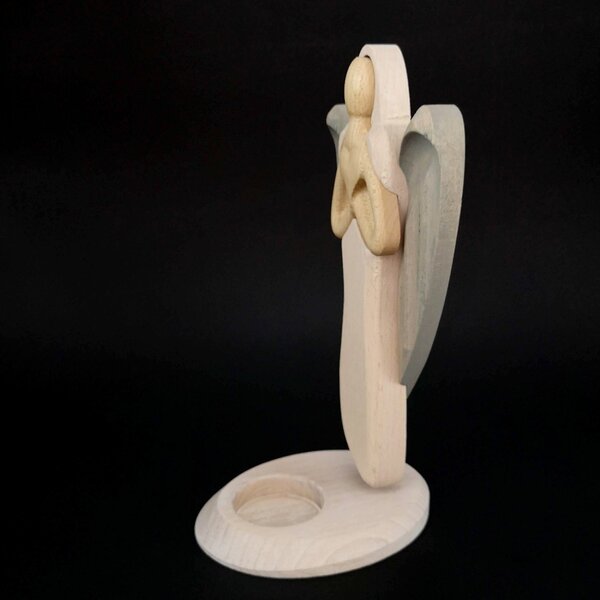 AMADEA Drevený svietnik anjel so srdcom, farebný, výška 25 cm