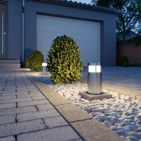 Arcchio stojanová lampa Caramia, 23 cm, nerezová oceľ, odolná voči morskej vode, Hliník / sivá / zinok, Moderný, Vonkajčie stĺpové osvetlenie