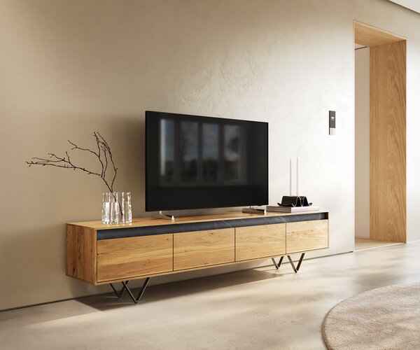 DELIFE Dizajnový TV stolík Stonegrace 200 cm dub prírodná bridlica 4 zásuvky podstava v tvare V kov čierna