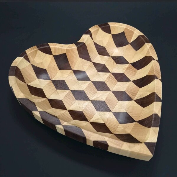 AMADEA Drevená miska v tvare srdca mozaika, masívne drevo, 3 druhy drevín, rozmer 25x25x4, 5 cm