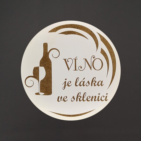 AMADEA Drevený podtácok okrúhly Víno text "víno je láska v pohári", priemer 10,5 cm, český výrobok