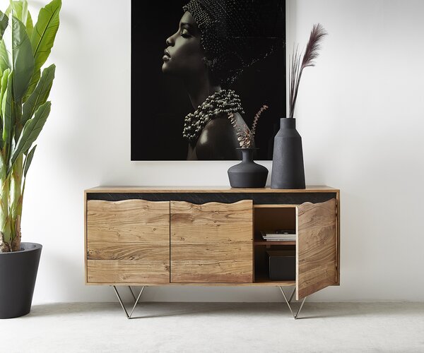 DELIFE Komoda Stonegrace 147x45 cm akácia prírodná 3 dvierka masívna hrana