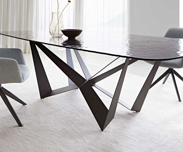 DELIFE Jedálenský stôl Edge zaoblený 240x120 reliéfne sklo dymovo čierna 3D dizajn Spider plochá oceľ čierna