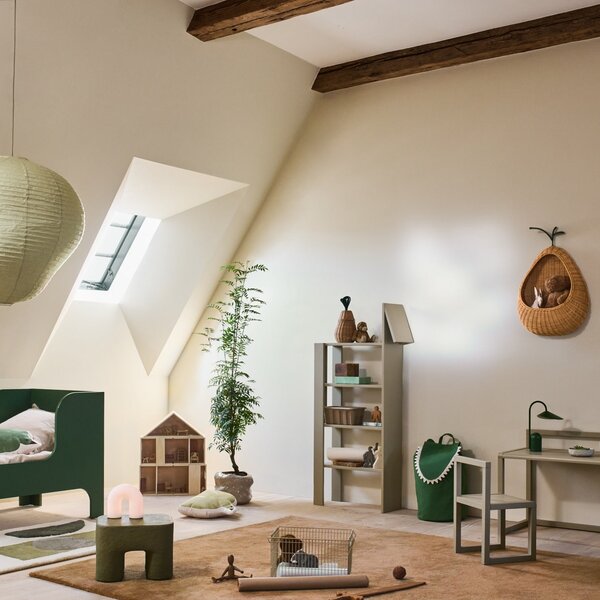 Detská knižnica Giraffe, Poppy Red – Ferm Living