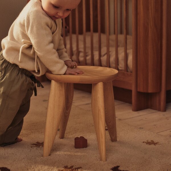 Stolička Feve, Natural Ash – Ferm Living