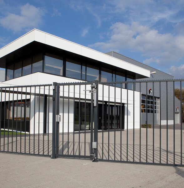 LOCINOX ® Navárací záves M16, 180°, nastaviteľný 3D, čiastočný pozink