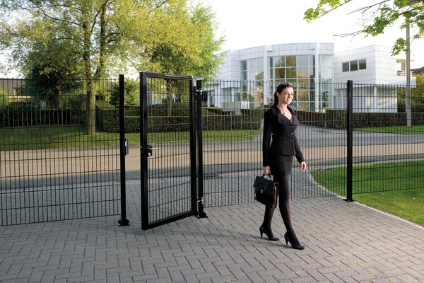 LOCINOX ® Navárací záves M20, 180°, nastaviteľný 3D, čiastočný pozink