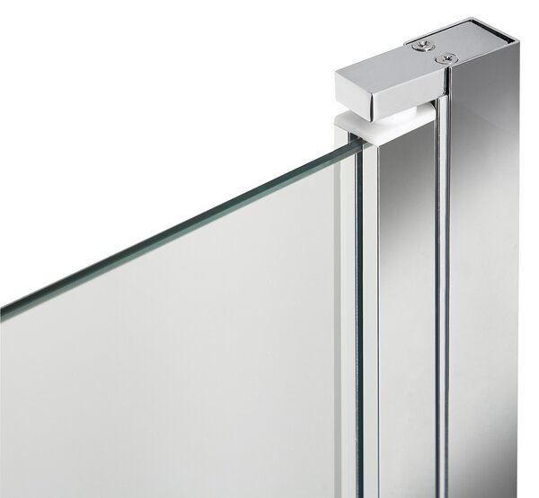 Sprchová zástena na vaňu strieborná priehľadná tvrdené sklo hliník 140 x 70 cm nastaviteľná minimalistický dizajn kúpeľňa