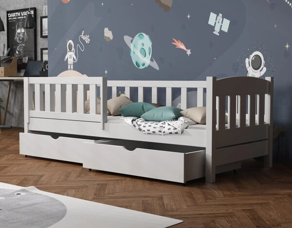 MAXMAX Detská posteľ z masívu borovice BEN so šuplíkmi - 200x90 cm