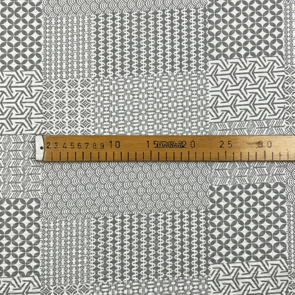Ervi bavlna-krep š.240 cm - Geometrický vzor č.26557-5, metráž