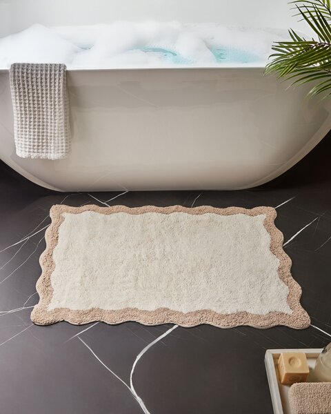 Kúpeľňová predložka béžová a hnedá bavlnená obdĺžnikový tvar vlnitý okraj 60 x 90 cm koberec do kúpeľne moderný dizajn