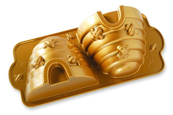 Nordic Ware Forma na bábovku včelí úľ 3D zlatá, 2,3 l 54577