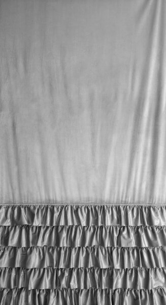 ZATEMŇOVACÍ ZÁVES NA PÁSKE CARLI 140X250 CM STRIEBORNÁ