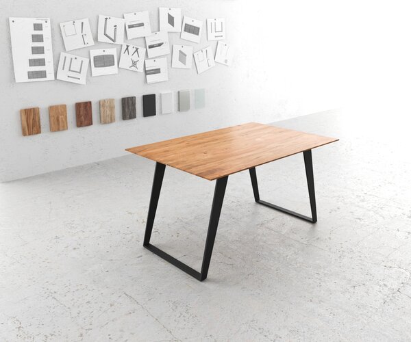 DELIFE Jedálenský stôl Edge 140x90 akácia prírodná kov skosený švajčiarska hrana