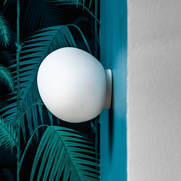 Foscarini Gregg piccola nástenné svetlo biela IP40, Biela / opálová, Chodba, Sklo, Dizajn, Nástenné svietidlo