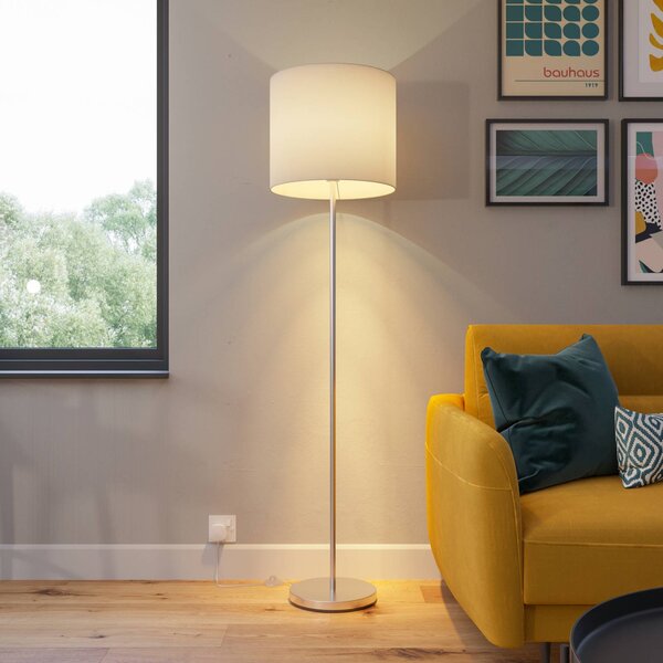 Lindby Everly stojacia lampa s textilným tienidlom, Biela / opálová, Obývacia izba / jedáleň, Textil / látka / hodváb, Moderný, Stojaca lampa