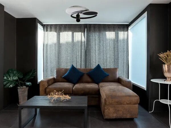 LED Stmievateľné svietidlo LED/65W/230V 3000-6500K biela/čierna + diaľkové ovládanie