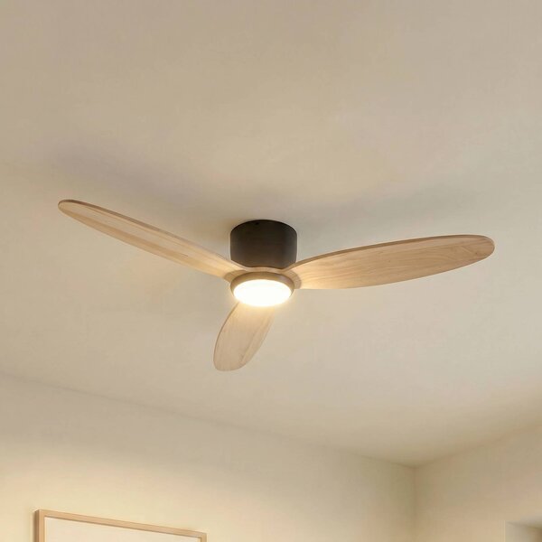 Lucande Stropný ventilátor LED Lignia, Ø 132 cm, stmievateľné, Svetlé drevo, Obývacia izba / jedáleň, Drevo, Škandinávsky
