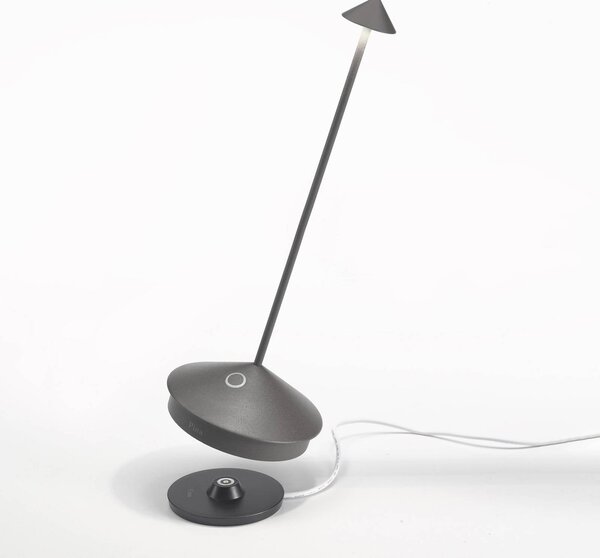 Zafferano Pina 3K LED stolová lampa na akumulátor, tmavošedá, IP54, Hliník / sivá / zinok, Obývacia izba / jedáleň, Hliník, Moderný, Stojacie svietidlo