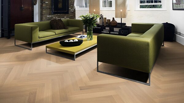 KAHRS Studio herringbone Dub ab biely 111PABEK0VKE050 - 2.06 m2