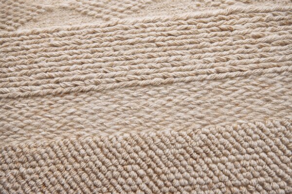 Diamond Carpets India , Ručne viazaný kusový koberec Grandeur DESP P54/2 Dune White, 80x150, béžová, chodba / predsieň